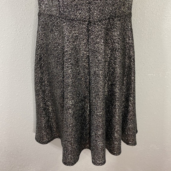 Torrid Silver Black Metallic Foil Skater Dress 00 Medium Large 10 M L UU30 - Picture 6 of 16